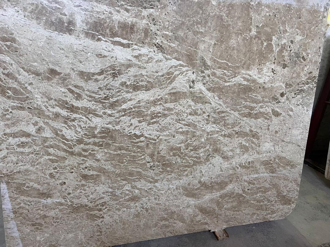 رخام إيطالي مستورد